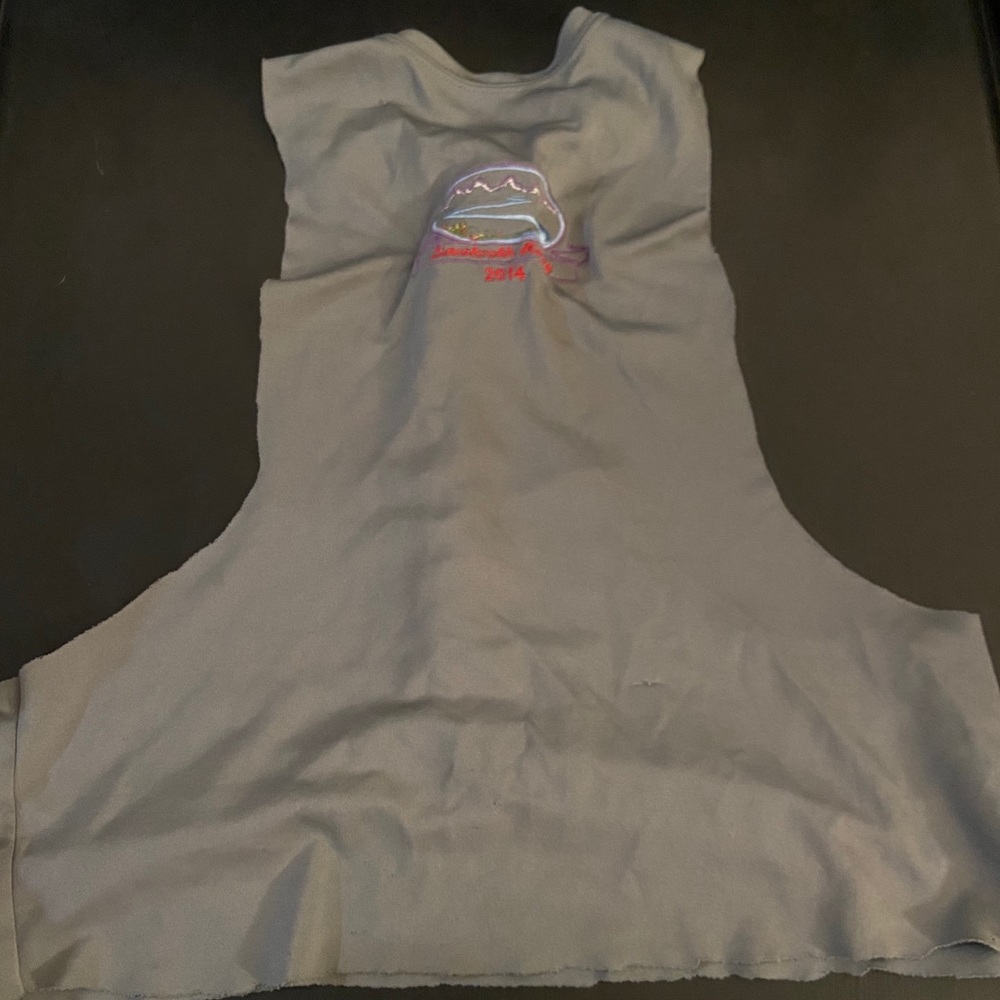 Tank top - Picture 2 of 2